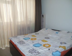 Lakás 3 szobák eladó on Floresti