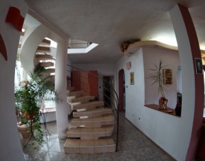 Ház 4 szobák kiadó on Cluj-napoca, Zóna Andrei Muresanu