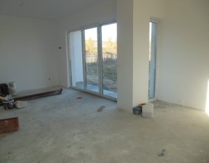 Lakás 4 szobák eladó on Floresti