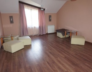 Ház 4 szobák kiadó on Floresti