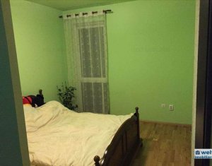 Lakás 3 szobák eladó on Floresti