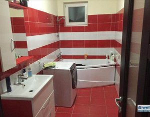 Lakás 3 szobák eladó on Floresti