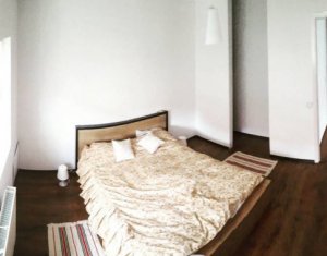 Ház 4 szobák eladó on Floresti