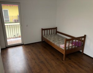 Ház 4 szobák eladó on Floresti