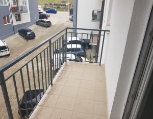 Lakás 2 szobák eladó on Floresti