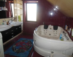 Ház 4 szobák eladó on Floresti