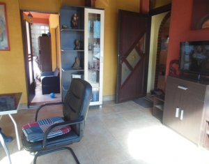 Ház 4 szobák eladó on Floresti