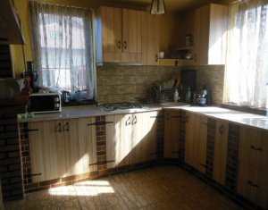 Ház 4 szobák eladó on Floresti