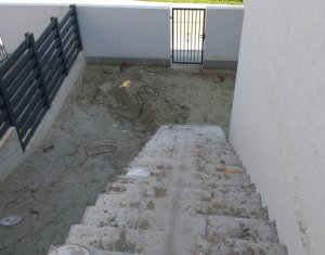 Ház 4 szobák eladó on Floresti