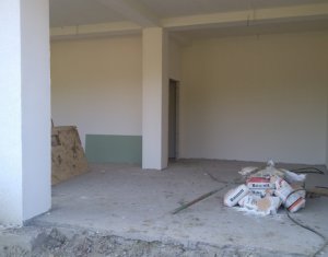 Ház 4 szobák eladó on Floresti