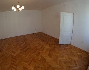 Lakás 4 szobák eladó on Cluj-napoca, Zóna Centru