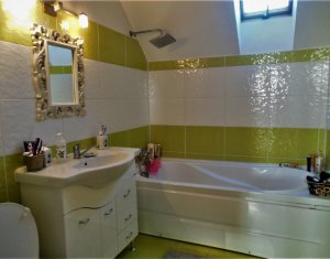 Appartement 3 chambres à vendre dans Floresti