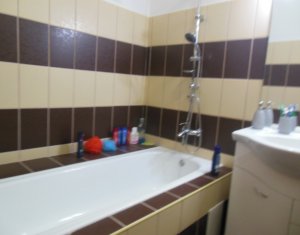 Lakás 2 szobák eladó on Floresti