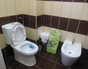 Lakás 2 szobák eladó on Floresti