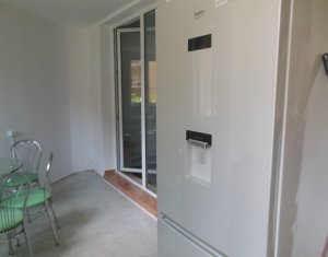 Lakás 2 szobák eladó on Floresti