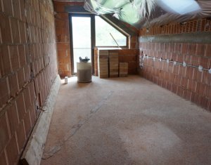 Ház 5 szobák eladó on Luna De Sus