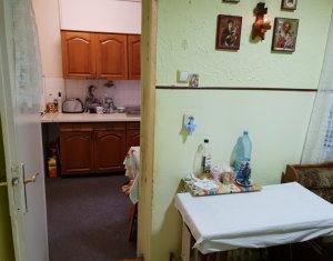 Lakás 3 szobák eladó on Cluj-napoca, Zóna Manastur