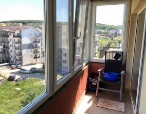 Lakás 2 szobák eladó on Floresti