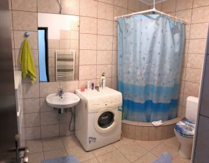 Lakás 2 szobák eladó on Floresti