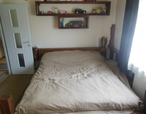 Ház 4 szobák eladó on Floresti