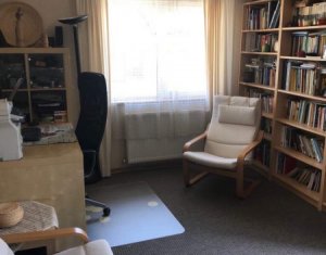 Ház 4 szobák eladó on Floresti