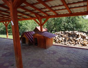 Ház 4 szobák eladó on Comsesti