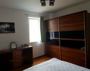 Lakás 2 szobák eladó on Floresti