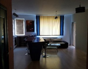 Lakás 2 szobák eladó on Floresti