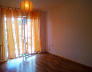 Lakás 1 szobák eladó on Floresti