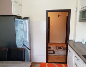 Appartement 3 chambres à vendre dans Cluj-napoca, zone Manastur