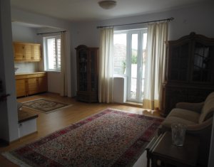 Ház 6 szobák eladó on Floresti