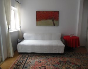 Ház 6 szobák eladó on Floresti