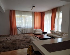 Lakás 4 szobák eladó on Cluj-napoca, Zóna Andrei Muresanu