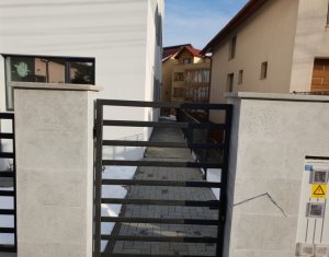 Ház 12 szobák eladó on Cluj-napoca, Zóna Andrei Muresanu