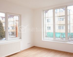 Ház 6 szobák eladó on Cluj-napoca, Zóna Manastur