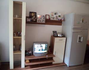 Lakás 2 szobák eladó on Floresti