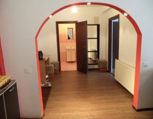 Lakás 2 szobák eladó on Floresti