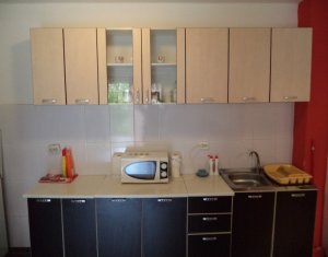 Lakás 2 szobák eladó on Floresti