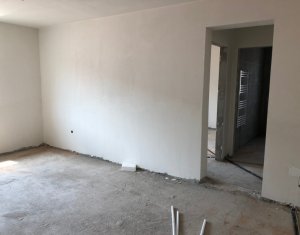 Lakás 3 szobák eladó on Floresti