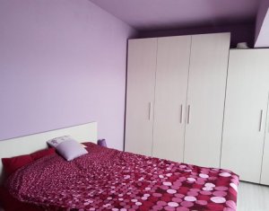 Lakás 3 szobák eladó on Floresti