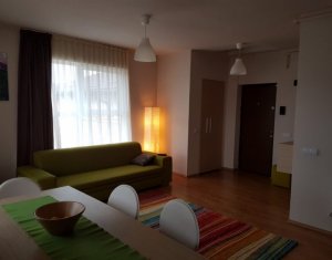 Lakás 3 szobák eladó on Floresti