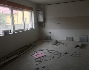 , 30m2 on Floresti