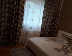 Lakás 3 szobák eladó on Floresti