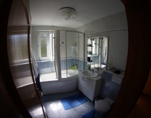 Maison 5 chambres à louer dans Cluj-napoca, zone Zorilor