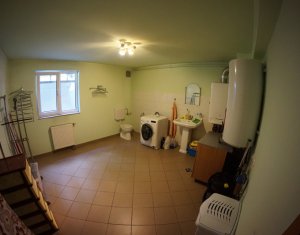 Maison 5 chambres à louer dans Cluj-napoca, zone Zorilor