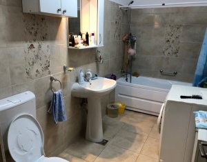 Lakás 2 szobák eladó on Floresti