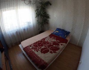 Lakás 4 szobák eladó on Cluj-napoca, Zóna Manastur