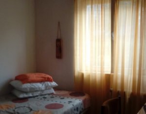 Lakás 4 szobák eladó on Cluj-napoca, Zóna Manastur