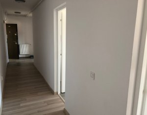 Lakás 3 szobák eladó on Floresti