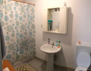 Lakás 3 szobák eladó on Floresti